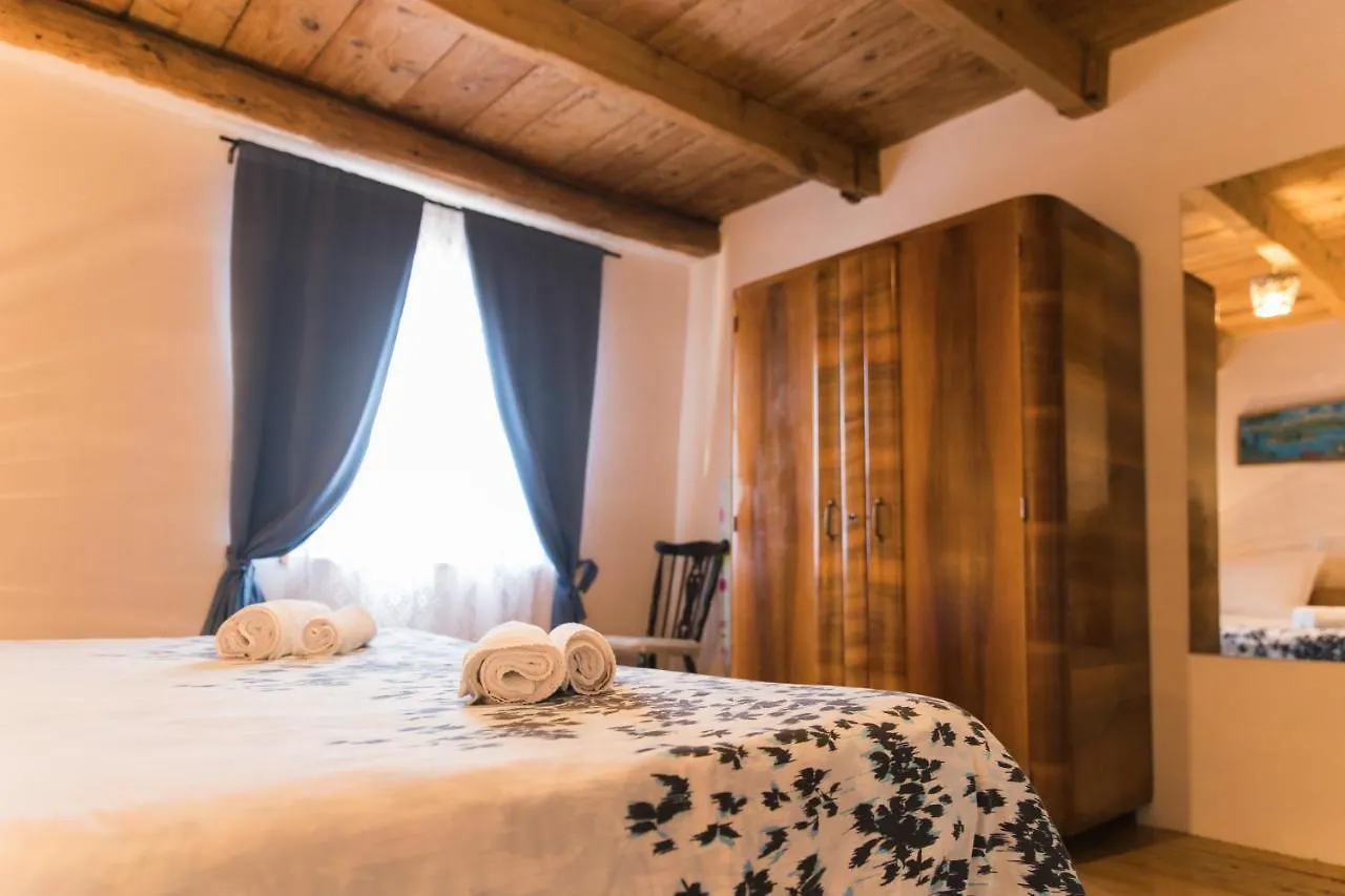 Rustic Apartment Mariva Ljubač
